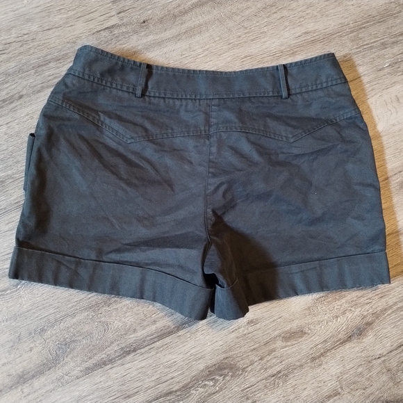 Girdear High Rise Shorts - Picture 3 of 5